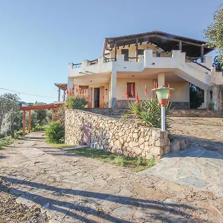 Apartment La Collina Olbia